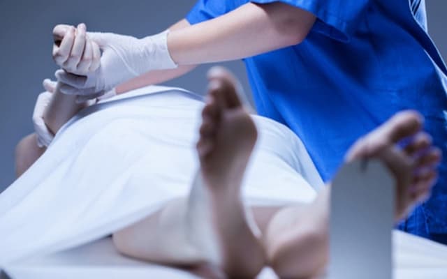 Geger! Mayat Perempuan Ditemukan Mengambang di Sungai Cipamubulan Lebak Geger! Mayat Perempuan Ditemukan Mengambang di Sungai Cipamubulan Lebak