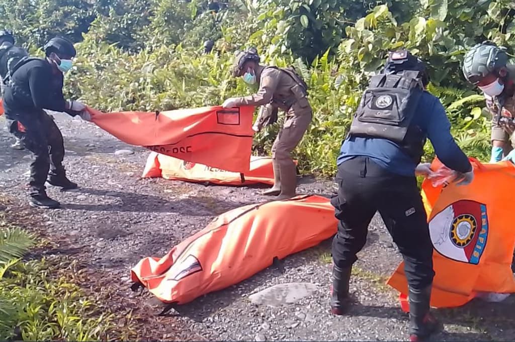 Tragedi di Pedalaman Yahukimo, 8 Pendulang Emas Tewas Dibantai KKB OPM Tragedi di Pedalaman Yahukimo, 8 Pendulang Emas Tewas Dibantai KKB OPM