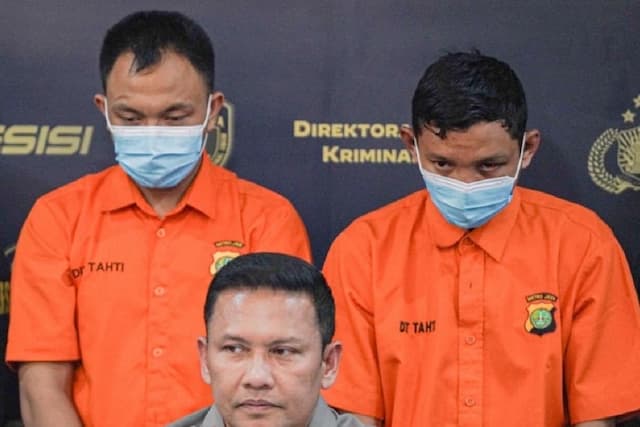 Polisi Gelar Rekonstruksi Penembakan Hansip di Cakung Jaktim, Tersangka Peragakan 32 Adegan Polisi Gelar Rekonstruksi Penembakan Hansip di Cakung Jaktim, Tersangka Peragakan 32 Adegan