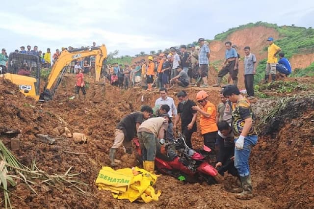 Update Bencana Sumatra: Korban Tewas Tembus 1.006 Orang, 217 Hilang Update Bencana Sumatra: Korban Tewas Tembus 1.006 Orang, 217 Hilang