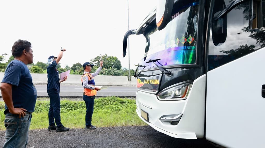 Kemenhub Wajibkan Operator Siapkan Sopir Cadangan untuk Cegah Kelelahan saat Arus Balik Kemenhub Wajibkan Operator Siapkan Sopir Cadangan untuk Cegah Kelelahan saat Arus Balik