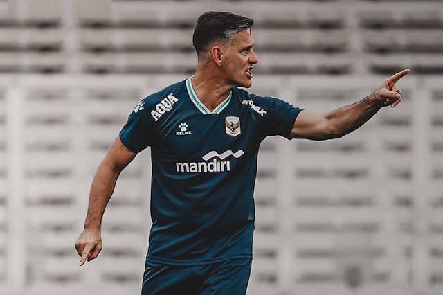 John Herdman Siap Bikin Jepang dan Qatar Menderita di Grup Neraka Piala Asia 2027 John Herdman Siap Bikin Jepang dan Qatar Menderita di Grup Neraka Piala Asia 2027