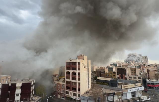 Menhan Israel Sesumbar Hancurkan Iran sampai Kembali ke Zaman Batu, Incar Mojtaba Menhan Israel Sesumbar Hancurkan Iran sampai Kembali ke Zaman Batu, Incar Mojtaba