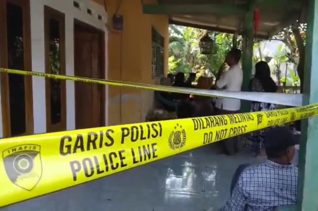 Kronologi Istri Ditemukan Tewas dan Suami Kritis di Karawang, Polisi Temukan Obat Kronologi Istri Ditemukan Tewas dan Suami Kritis di Karawang, Polisi Temukan Obat