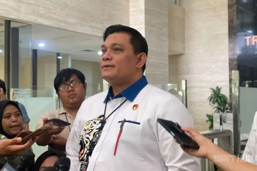 Bareskrim Bongkar TPPU Tambang Ilegal, Sita Emas dan Uang Miliaran di Jatim Bareskrim Bongkar TPPU Tambang Ilegal, Sita Emas dan Uang Miliaran di Jatim