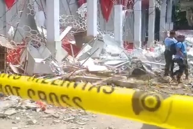 Kondisi Terkini Manado usai Diguncang Gempa M 7,6, Warga Mulai Beraktivitas meski Trauma Kondisi Terkini Manado usai Diguncang Gempa M 7,6, Warga Mulai Beraktivitas meski Trauma