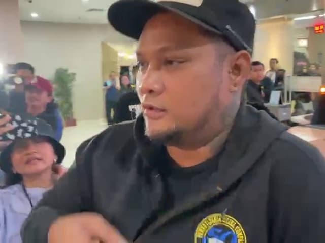 Virgoun Diperiksa Bareskrim Polri Hari Ini Buntut Laporan Inara Rusli! Virgoun Diperiksa Bareskrim Polri Hari Ini Buntut Laporan Inara Rusli!