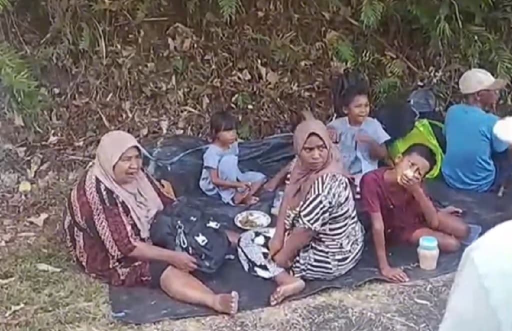 Kondisi Terkini Halmahera Barat usai Gempa Dahsyat M 7,3, Warga Masih Bertahan di Bukit Kondisi Terkini Halmahera Barat usai Gempa Dahsyat M 7,3, Warga Masih Bertahan di Bukit