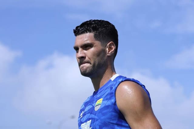 Julio Cesar Beri Kabar Baik untuk Persib jelang Lawan Semen Padang Julio Cesar Beri Kabar Baik untuk Persib jelang Lawan Semen Padang