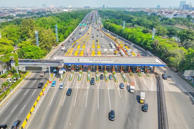 Long Weekend Paskah, 210.212 Kendaraan Tinggalkan Jabodetabek Long Weekend Paskah, 210.212 Kendaraan Tinggalkan Jabodetabek