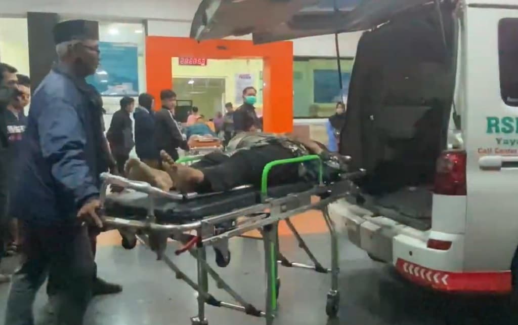 34 Korban Kecelakaan Maut Bus Restu di Tol Jombang Dirawat di 3 Rumah Sakit 34 Korban Kecelakaan Maut Bus Restu di Tol Jombang Dirawat di 3 Rumah Sakit