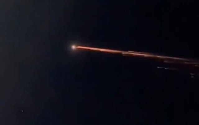 Geger Cahaya Miterius di Langit Lampung Ternyata Sampah Roket China, Ini Kata ITERA Geger Cahaya Miterius di Langit Lampung Ternyata Sampah Roket China, Ini Kata ITERA