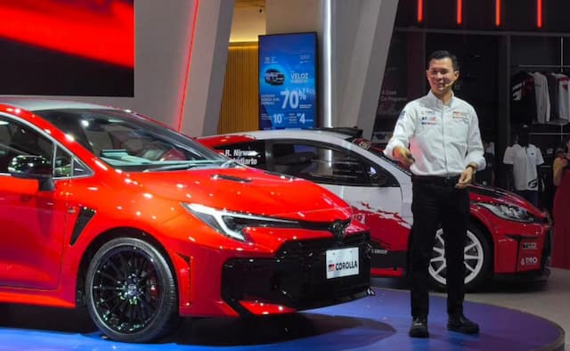 Toyota Lakukan Pergantian Direksi, Jap Ernando Duduki Kursi Wakil Presiden Direktur TAM Toyota Lakukan Pergantian Direksi, Jap Ernando Duduki Kursi Wakil Presiden Direktur TAM