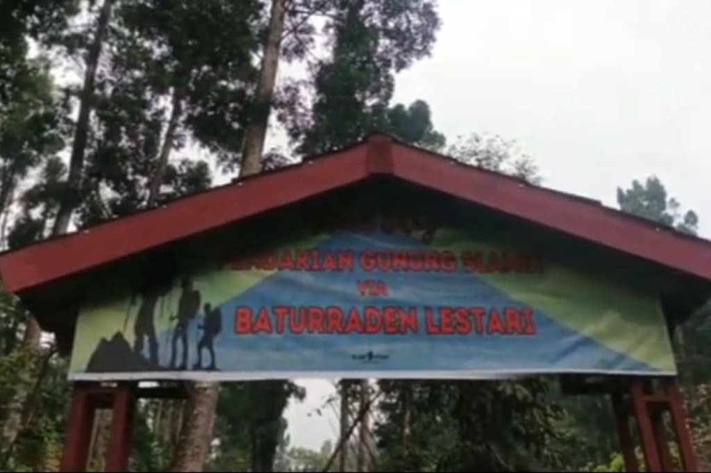 Gunung Slamet Naik Status Waspada, 21 Pendaki Turun via Jalur Baturaden Gunung Slamet Naik Status Waspada, 21 Pendaki Turun via Jalur Baturaden