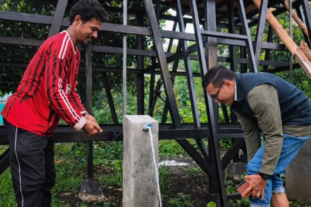 Air Bersih Mengalir di Sikka, Program Perindo Alirkan Harapan dan Ekonomi Warga Air Bersih Mengalir di Sikka, Program Perindo Alirkan Harapan dan Ekonomi Warga