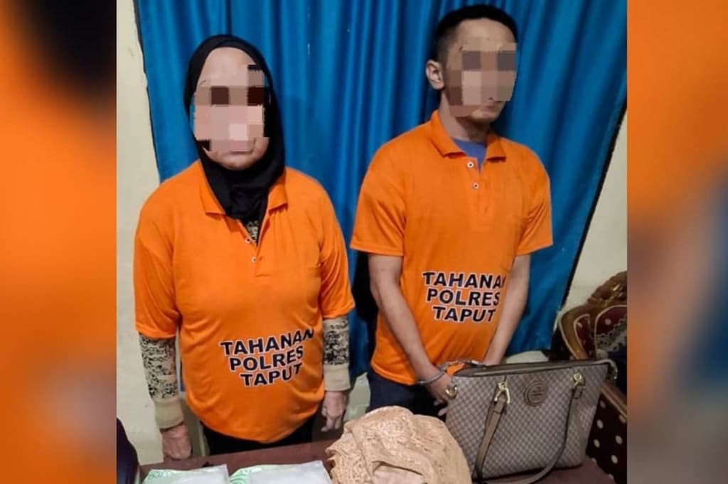 2 Kurir Narkoba Bawa Sabu 2 Kg di Bandara Silangit Ditangkap, Salah Satunya Nenek 63 Tahun 2 Kurir Narkoba Bawa Sabu 2 Kg di Bandara Silangit Ditangkap, Salah Satunya Nenek 63 Tahun