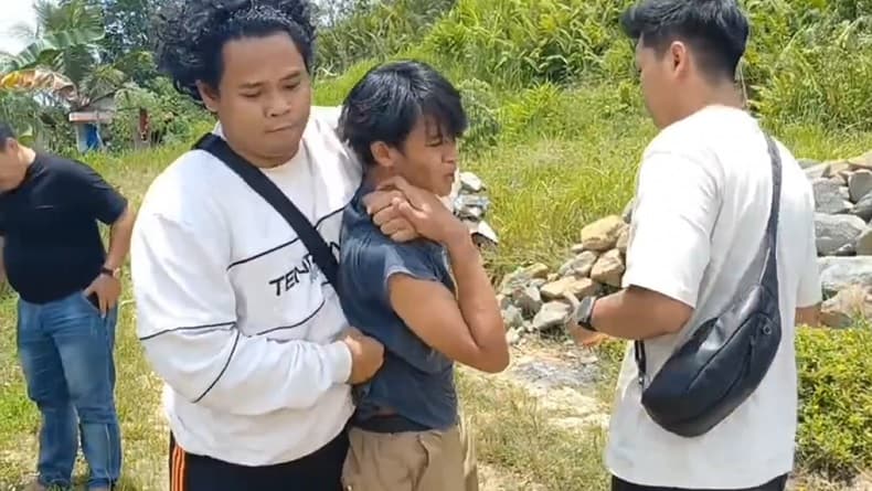 Menegangkan! Penangkapan 3 Pembobol Rumah di Samarinda Diwarnai Kejar-kejaran Menegangkan! Penangkapan 3 Pembobol Rumah di Samarinda Diwarnai Kejar-kejaran