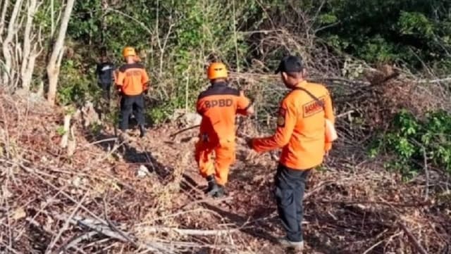 Helikopter Hilang Kontak di Sekadau Ditemukan Jatuh di Hutan Lebat, Kondisi Hancur Helikopter Hilang Kontak di Sekadau Ditemukan Jatuh di Hutan Lebat, Kondisi Hancur