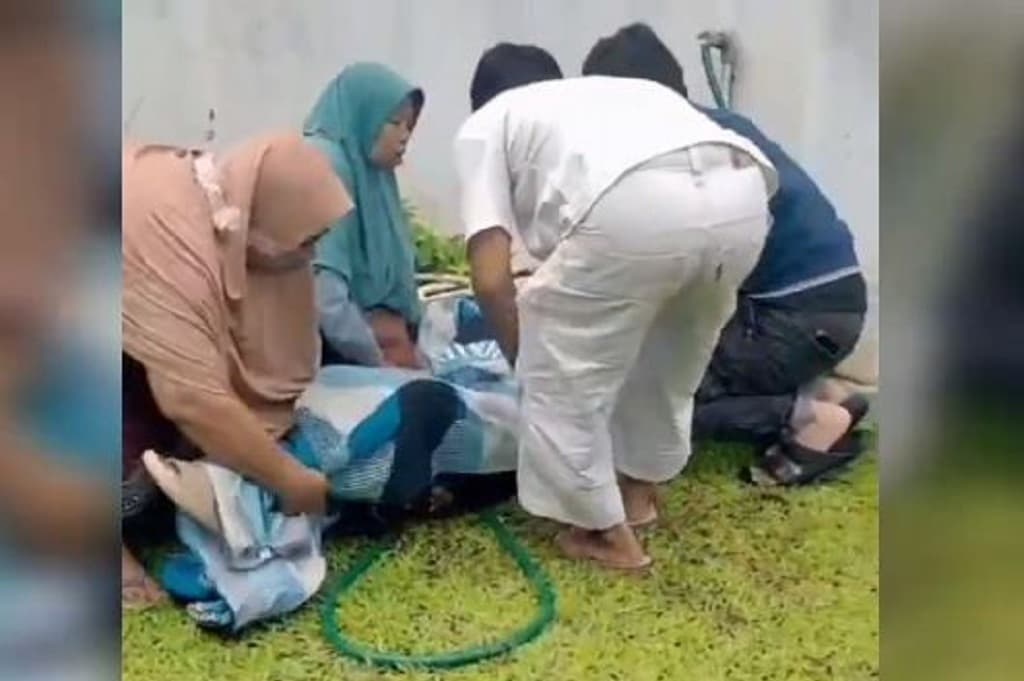 Ngeri! Menantu Tikam Mertua hingga Tewas di Lampung Selatan Ngeri! Menantu Tikam Mertua hingga Tewas di Lampung Selatan