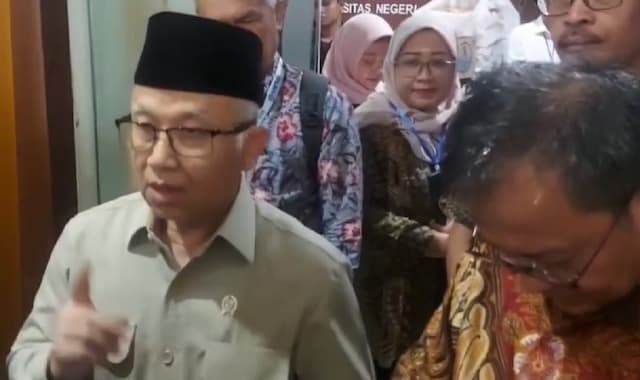 Unesa Bongkar Joki UTBK, Wamendikdasmen: Pelaku dan Pengguna Jasa Di-Blacklist Unesa Bongkar Joki UTBK, Wamendikdasmen: Pelaku dan Pengguna Jasa Di-Blacklist