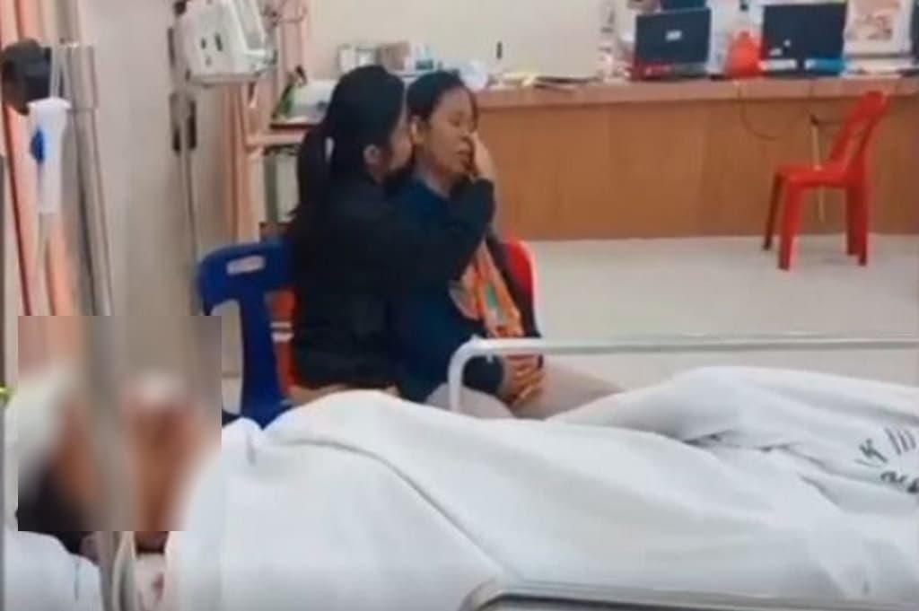 Pelajar di Serdangbedagai Tewas Dikeroyok, Ibu Korban Minta Pelaku Dihukum Mati Pelajar di Serdangbedagai Tewas Dikeroyok, Ibu Korban Minta Pelaku Dihukum Mati