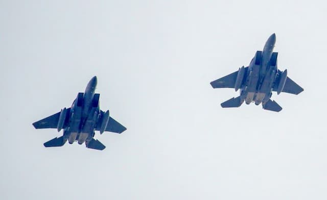 Pilot Sibuk Rekaman Video, 2 Jet Tempur Korsel Bersenggolan di Udara Pilot Sibuk Rekaman Video, 2 Jet Tempur Korsel Bersenggolan di Udara