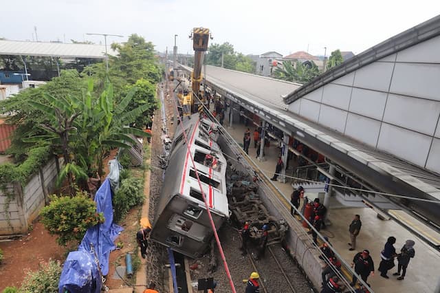 KNKT Selidiki Persinyalan Kereta Api Imbas Kecelakaan di Bekasi, Cari Kelemahan Sistem KNKT Selidiki Persinyalan Kereta Api Imbas Kecelakaan di Bekasi, Cari Kelemahan Sistem