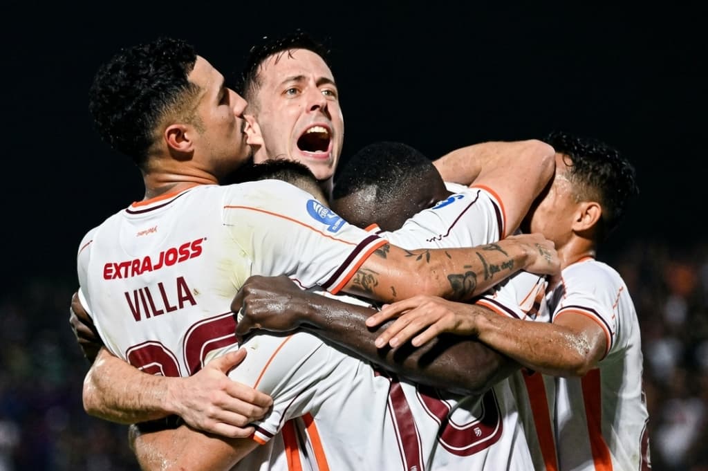 Borneo FC Belum Menyerah! Lefundes Doakan Persib Bandung Terpeleset Borneo FC Belum Menyerah! Lefundes Doakan Persib Bandung Terpeleset