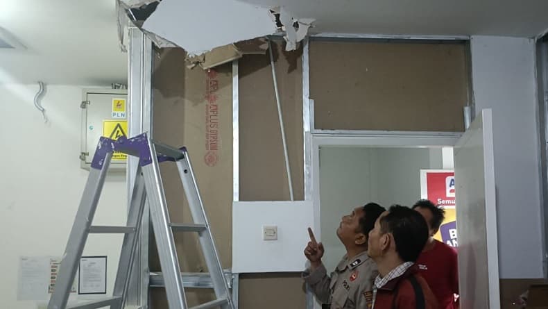 Pembobol Minimarket di Pemalang Ditangkap di Tegal, Diduga Beraksi di 8 Lokasi Pembobol Minimarket di Pemalang Ditangkap di Tegal, Diduga Beraksi di 8 Lokasi