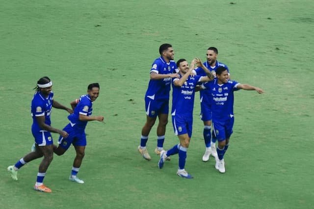 Laga Persib vs PSM Main di Mana? Ini Jadwal Lengkapnya di Super League Laga Persib vs PSM Main di Mana? Ini Jadwal Lengkapnya di Super League