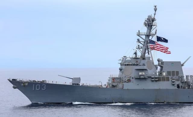 Selat Hormuz Panas Lagi! Militer AS Serang Kapal-Kapal Tanker Iran Selat Hormuz Panas Lagi! Militer AS Serang Kapal-Kapal Tanker Iran
