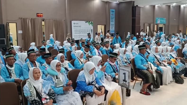 Mayoritas Jemaah Haji di Embarkasi Surabaya Masuk Kategori Risiko Tinggi Mayoritas Jemaah Haji di Embarkasi Surabaya Masuk Kategori Risiko Tinggi