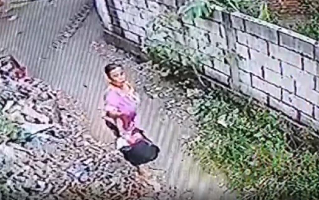 Tak Kapok, Nenek Masriah Kembali Teror Tetangga Pakai Air Kencing di Sidoarjo Tak Kapok, Nenek Masriah Kembali Teror Tetangga Pakai Air Kencing di Sidoarjo