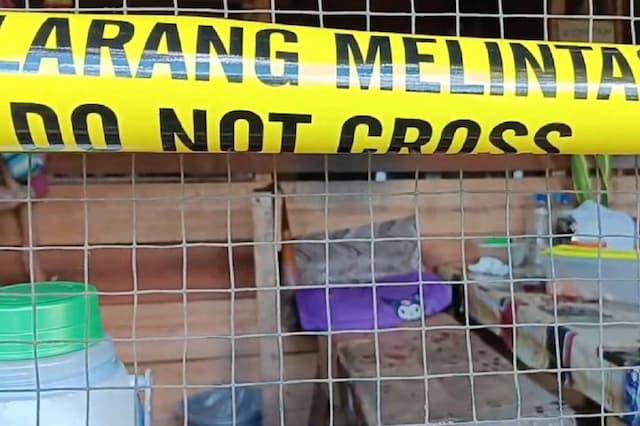 IRT Tukang Pijat di Palangka Raya Dibacok Tetangga, Kedua Tangan Nyaris Putus IRT Tukang Pijat di Palangka Raya Dibacok Tetangga, Kedua Tangan Nyaris Putus