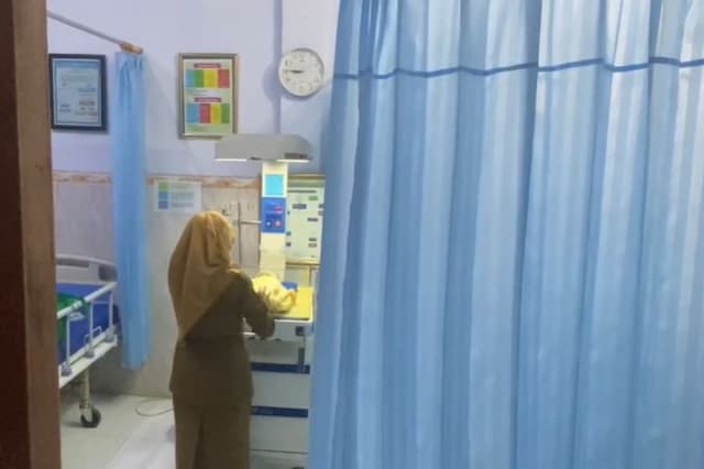 Miris! Siswi SMP di Jombang Diduga Buang Bayi yang Baru Dilahirkan Miris! Siswi SMP di Jombang Diduga Buang Bayi yang Baru Dilahirkan