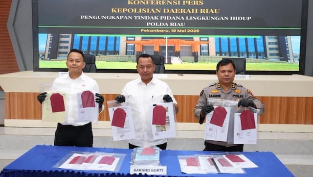 Perusahaan Besar Kelapa Sawit Ditetapkan Tersangka Kasus Perusakan Lingkungan di Pelalawan Perusahaan Besar Kelapa Sawit Ditetapkan Tersangka Kasus Perusakan Lingkungan di Pelalawan