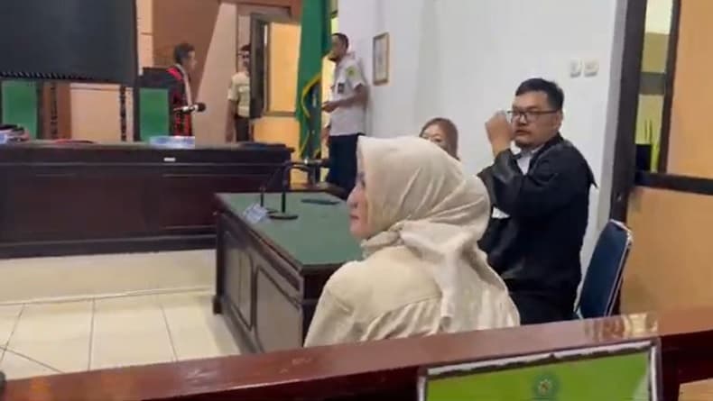 Wagub Babel Divonis 4 Bulan Penjara Kasus Penipuan Wagub Babel Divonis 4 Bulan Penjara Kasus Penipuan