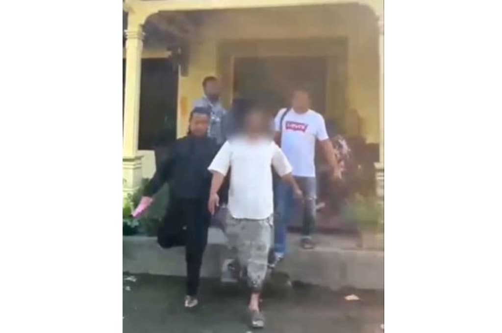 Guru Ngaji di Klaten Cabuli 2 Putri Kandung Sekaligus, Terungkap dari Diary Korban Guru Ngaji di Klaten Cabuli 2 Putri Kandung Sekaligus, Terungkap dari Diary Korban