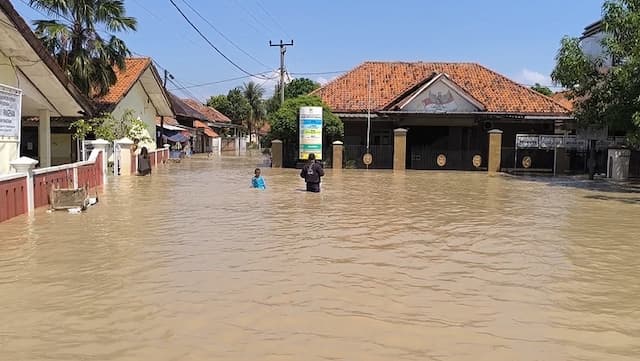 Kondisi Terkini Banjir di Cirebon, Ribuan Rumah Masih Terendam Kondisi Terkini Banjir di Cirebon, Ribuan Rumah Masih Terendam