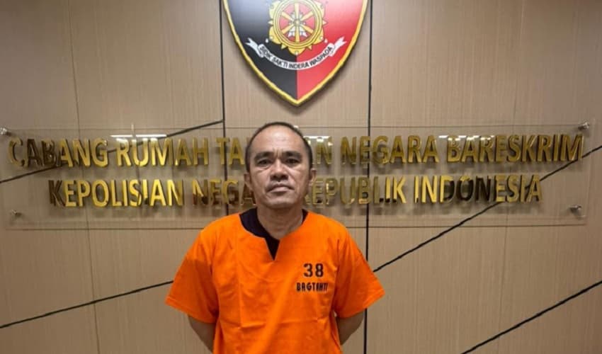 Tampang Eks Kasat Narkoba Kutai Barat Penjaga Kartel Sabu Ditahan Bareskrim Tampang Eks Kasat Narkoba Kutai Barat Penjaga Kartel Sabu Ditahan Bareskrim