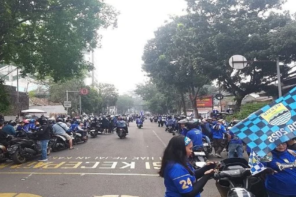 Konvoi Persib Juara! Ini Titik Penyekatan hingga Daftar Jalan Ditutup selama Parade Konvoi Persib Juara! Ini Titik Penyekatan hingga Daftar Jalan Ditutup selama Parade