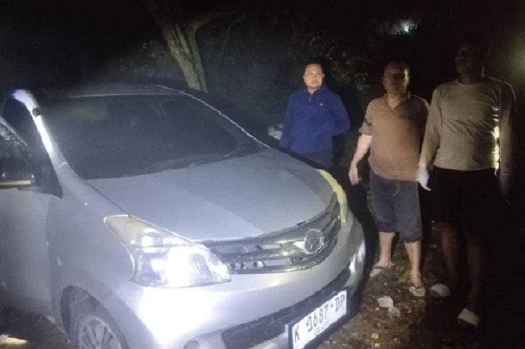 Pecatan Polisi Jadi Penipu di Grobogan, Bawa Kabur Mobil Warga Modus Bukti Transfer Palsu Pecatan Polisi Jadi Penipu di Grobogan, Bawa Kabur Mobil Warga Modus Bukti Transfer Palsu