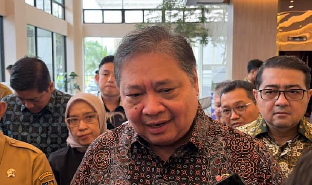 Pemerintah Umumkan Paket Stimulus Ekonomi Terbaru, Insentif Pajak Penulis hingga Diskon Tiket Penerbangan Pemerintah Umumkan Paket Stimulus Ekonomi Terbaru, Insentif Pajak Penulis hingga Diskon Tiket Penerbangan