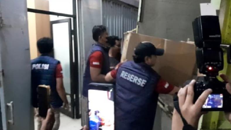 38 Anggota Sindikat Penipuan Kripto Ditangkap, Raup Untung hingga Rp41 Miliar 38 Anggota Sindikat Penipuan Kripto Ditangkap, Raup Untung hingga Rp41 Miliar