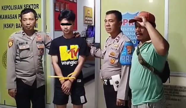 Cekcok soal Sim Card, Anak Pengurus PSHT Lampung Selatan Tewas Ditusuk Teman Cekcok soal Sim Card, Anak Pengurus PSHT Lampung Selatan Tewas Ditusuk Teman