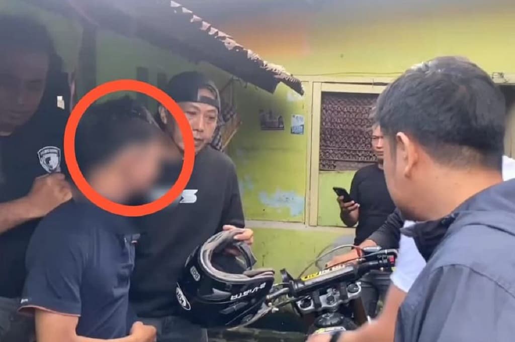 3 Komplotan Begal Bersajam Incar Sopir Truk di Maros Ditangkap, Sudah 4 Kali Beraksi 3 Komplotan Begal Bersajam Incar Sopir Truk di Maros Ditangkap, Sudah 4 Kali Beraksi