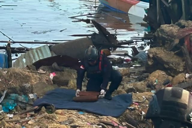 Terungkap! Ini Identitas 5 Korban Tewas Ledakan Bom Peninggalan PD II di Biak Papua Terungkap! Ini Identitas 5 Korban Tewas Ledakan Bom Peninggalan PD II di Biak Papua