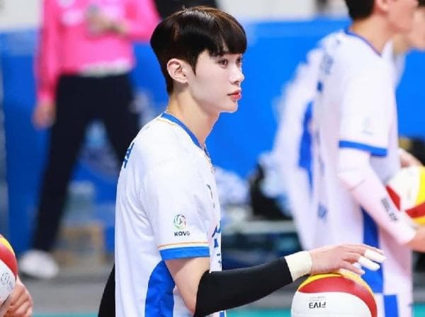 Atlet Bola Voli Korea Terlalu Ganteng, Stres Dibully Netizen lalu Bunuh Diri, Begini Kisahnya Atlet Bola Voli Korea Terlalu Ganteng, Stres Dibully Netizen lalu Bunuh Diri, Begini Kisahnya