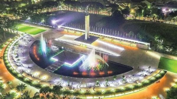 Intip Deretan Lokasi Syuting Hollywood yang Dibuat di Indonesia, Salah Satunya Lapangan Banteng Intip Deretan Lokasi Syuting Hollywood yang Dibuat di Indonesia, Salah Satunya Lapangan Banteng