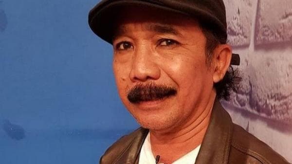 Punya 4 Istri Opie Kumis Ngaku Puas, Tiap Malam Digilir Tidur Bareng Punya 4 Istri Opie Kumis Ngaku Puas, Tiap Malam Digilir Tidur Bareng
